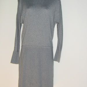 WHITE HOUSE BLACK MARKET GREY TURTLENECK SMALL